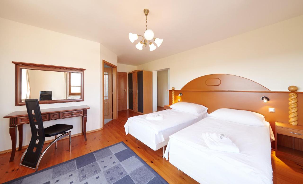 Hotel Stamberk Naceradec Экстерьер фото