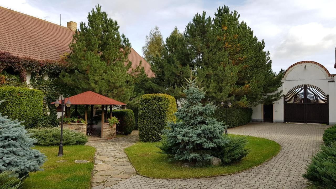 Hotel Stamberk Naceradec Экстерьер фото