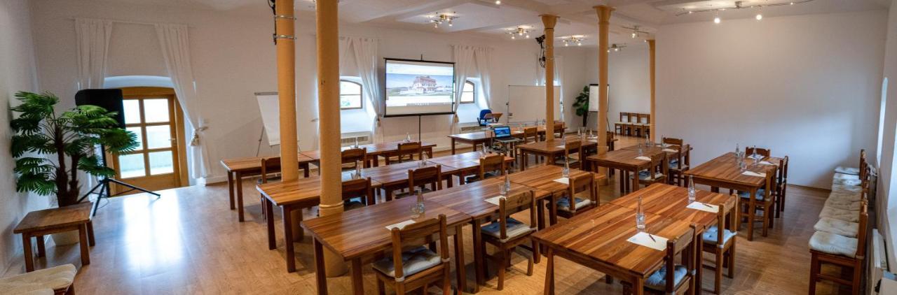 Hotel Stamberk Naceradec Экстерьер фото